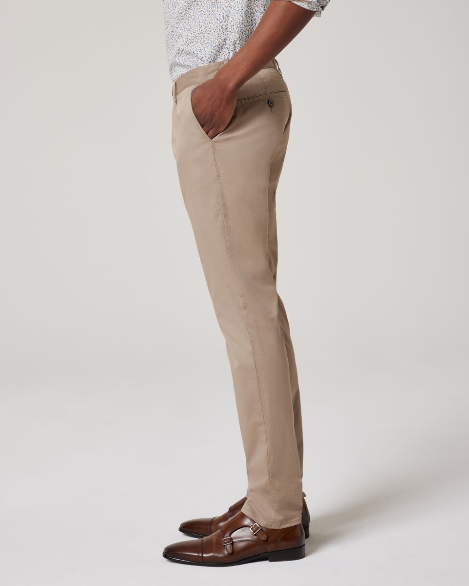 Calça Chino Slim
